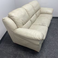 FREE COUCH