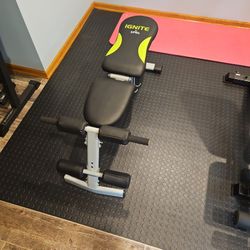 Adjustable Weightlifting Bench
