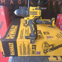 DEWALT ATOMIC 20-Volt MAX Cordless Brushless Compact 1/2 in. Drill/Driver (Tool-Only)