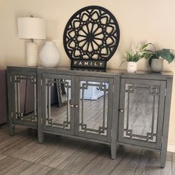 Dresser  .. Entry Table