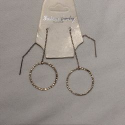 Gold tone hammered circle drop earrings 