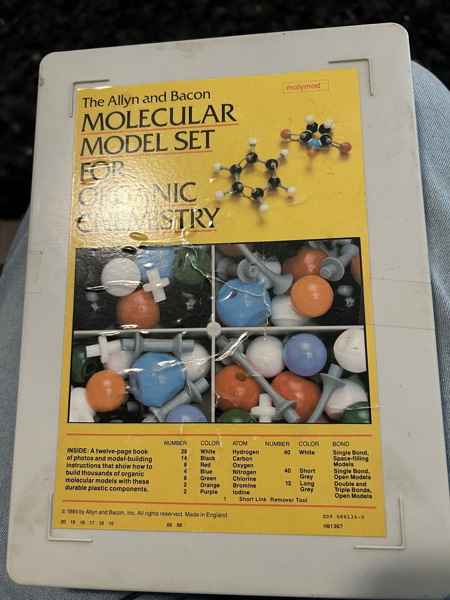 The Allyn And Bacon Molecular Model Set For Organic Chemistry