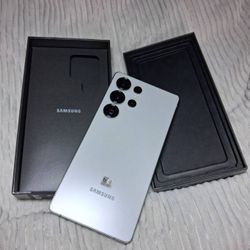 Samsung - Galaxy S25 Ultra 512GB Unlocked- Titanium Whitesilver, New - $1,150