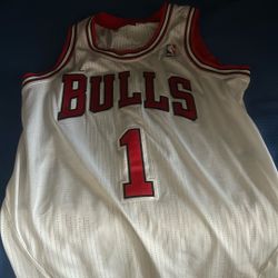 Authentic Stitched Bulls “Derick Rose” Jersey 