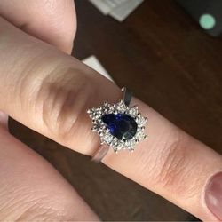 Sapphire Diamond Ring