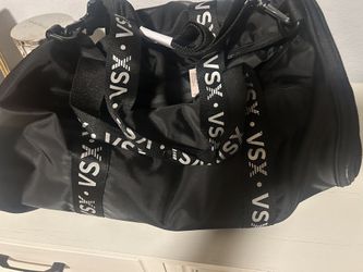 Brand new Victoria’s Secret gym/duffel bag tag still on