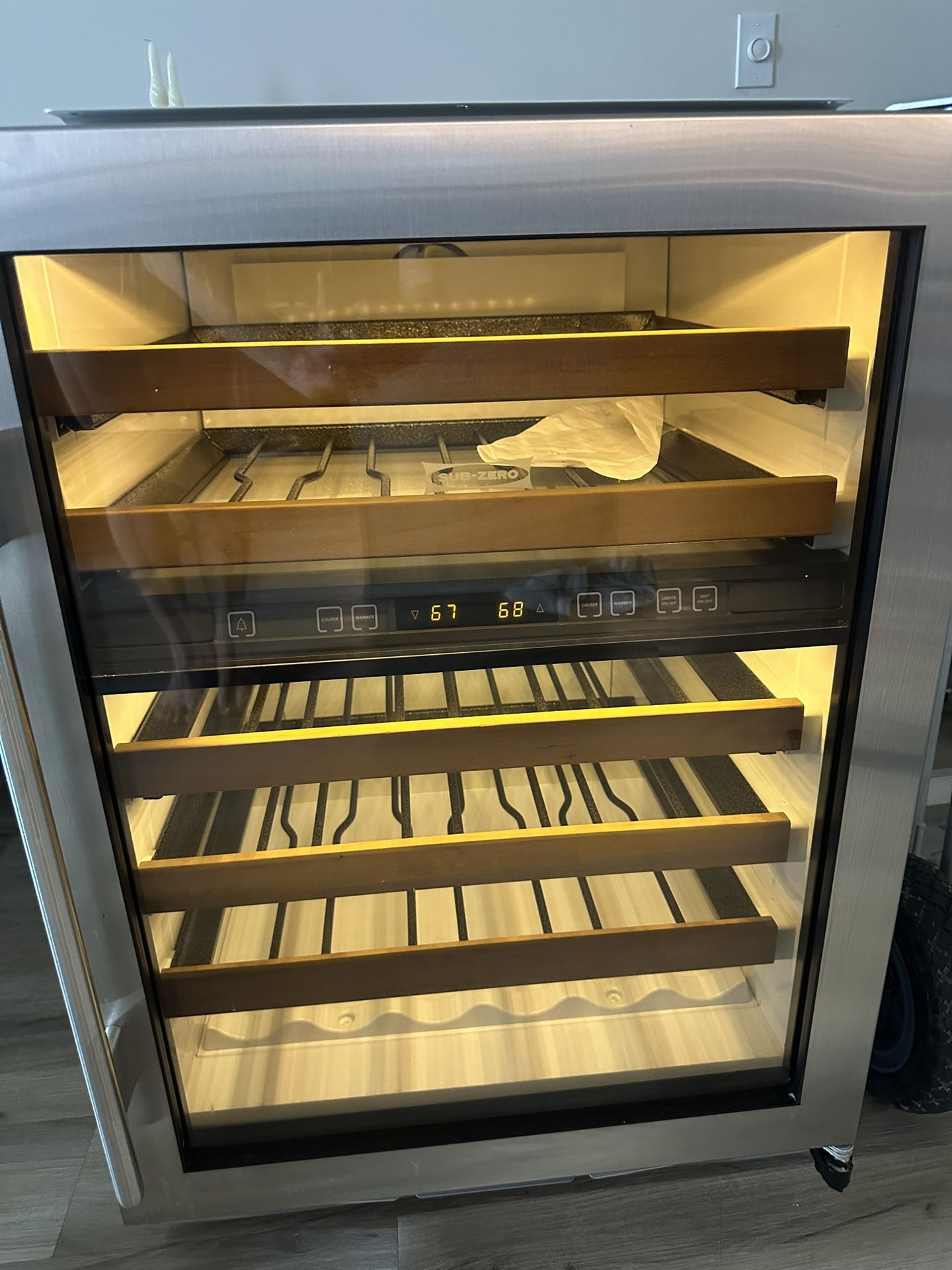 Sub-Zero 424FS Wine Cooler