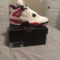 AIR JORDAN RETRO 4