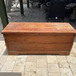 Large Cedar Chest 
