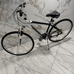 Diamondback Bike Size 26 Everything Good 21 Speed 