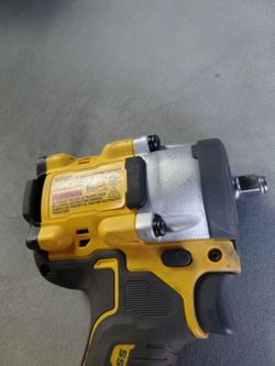 Dewalt impact dcf923 and battery