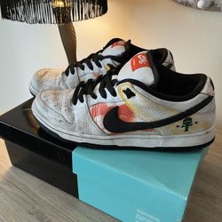 5 Pair Package -  4 Dunks & 1 Pair Jordans  10.5