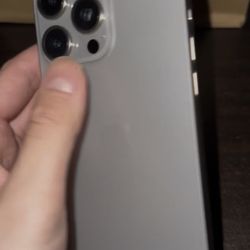 iPhone 15 Pro 