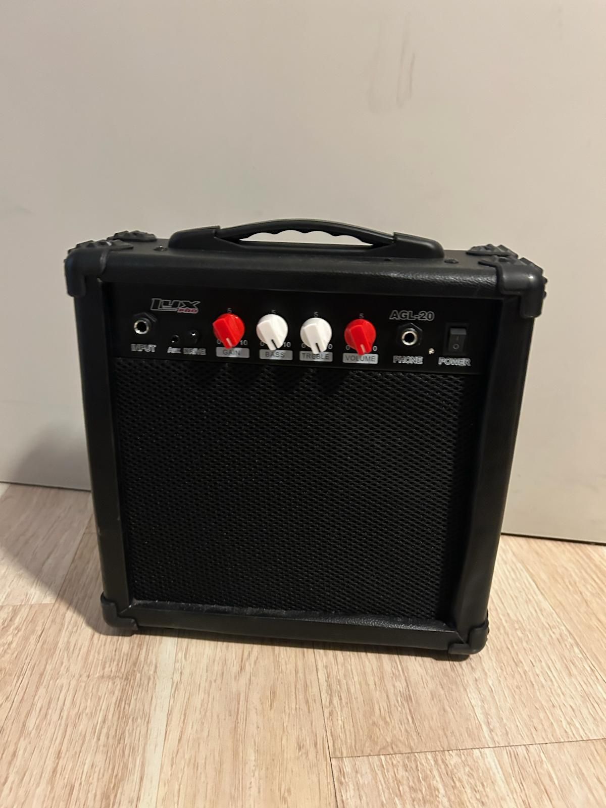 LyxPro 20-Watt Portable Guitar Amp in Black with Stereo Connector Cable for Guitars