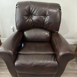 Power Lift Leather Chair 