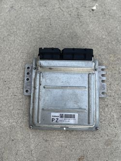ECU 2003 Infiniti G35