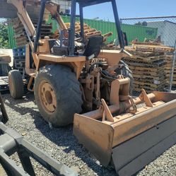 We Do Upholstery Work All Seats Car's Boat's And RV 