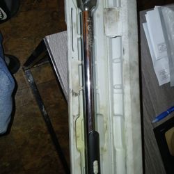 1/2 Inch Kobalt Torque wrench
