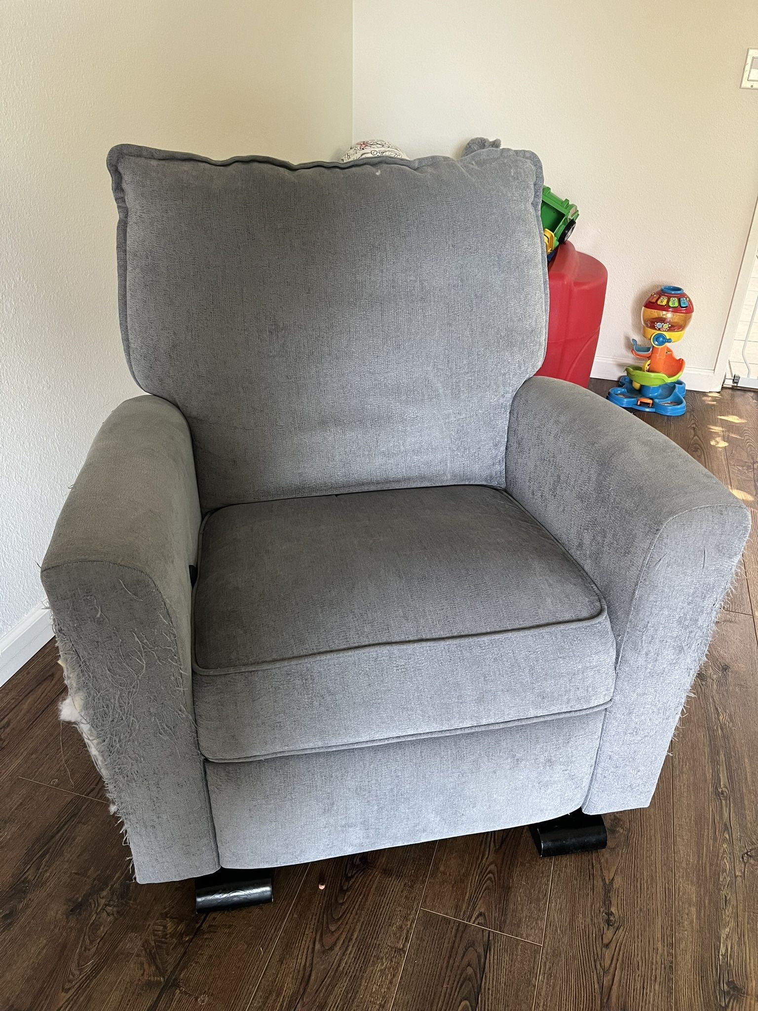 Free Rocking Recliner Chair