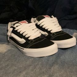 Vans Knu Skool 2025 Black/White