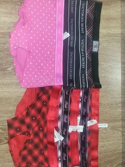 Victoria Secret 9 pairs