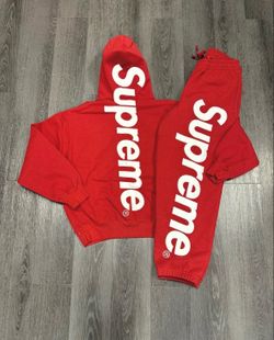 Supreme satin appliqué set