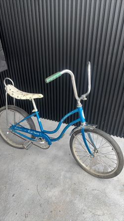 Schwinn Lil' Chik Vintage Kids Bicycle