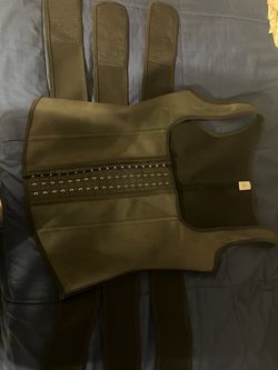 Waist trainer