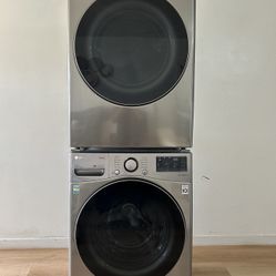 (FREE DELIVERY 🚚) LG THINQ Washer & Dryer 