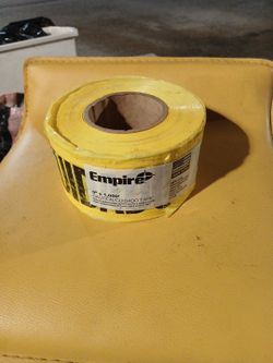 1000-ft  Caution Tape Empire Standard Barricade Tape Cuidado