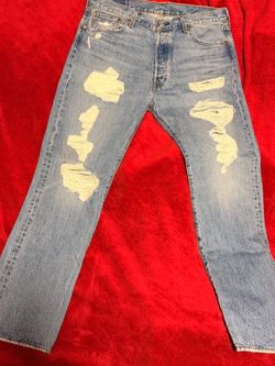Levi's 501 men’s Distressed Light Wash Denim Jeans