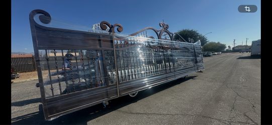 Door metal