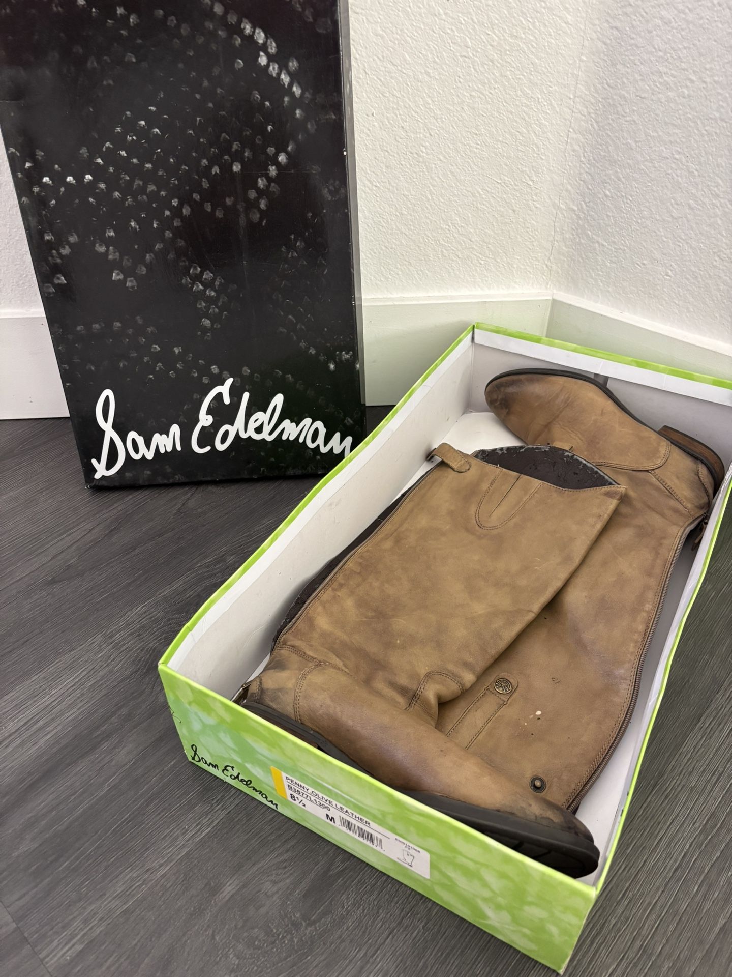 GARAGE SALE - women’s boots shoes