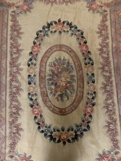 Center carpet handmade,