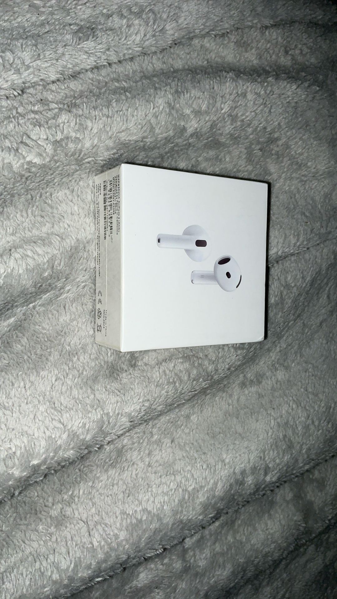 Apple Generation 4 with Active Noise Cancellation