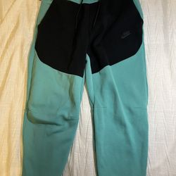 Medium Black And Turquoise Nike Tech Joggers