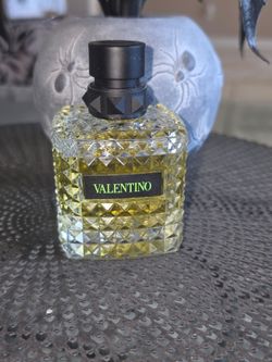 Valentino green estraveganza
