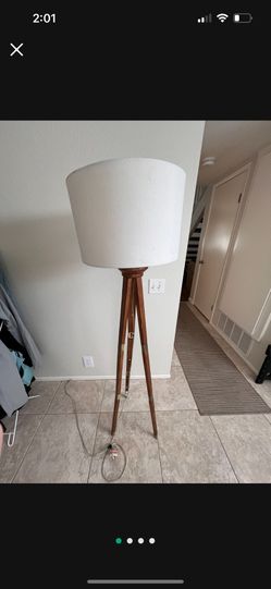Standing Lamp