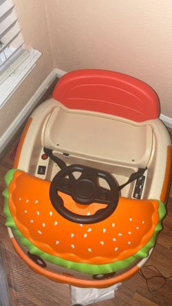 Hamburger ride on car