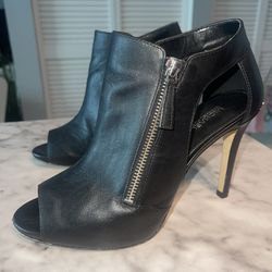 Michael Kors Black Booties Boots Leather Zipper Heels 