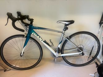 Giant Road Bike super lightweight