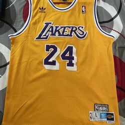 Kobe Bryant Lakers Jersey Men’s Large Adidas 