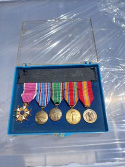 WWII Legion of Merit. National defense. American campaign awarded to Colonel Albert O.