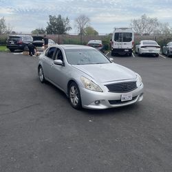 2010 G37 Sedan