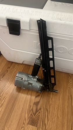 Nail gun hitachi