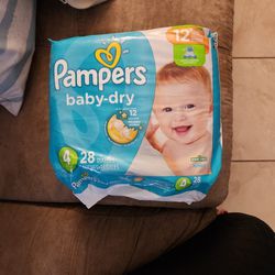 NEW Pampers Size 4