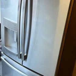 Ge Refrigerator Frenchdoor Standard Size