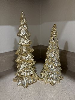 Decorative Christmas Tree Figurines