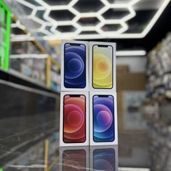 iPhone 12 (Unlocked) (Take It Home In Payment/ llévatelo a casa en pagos) 