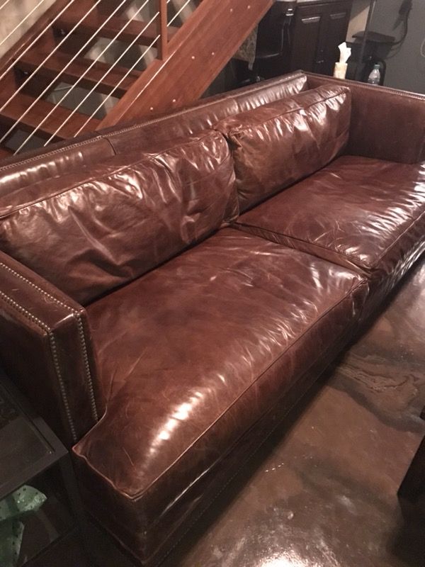 Excellent Condition Restoration Hardware Leather Sofa For Excellent Condition Restoration Hardware Leather Sofa For